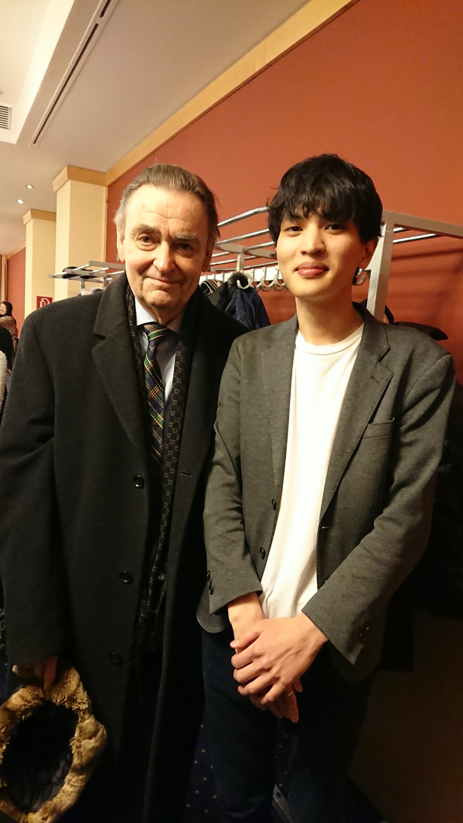 Peter Efler教授と