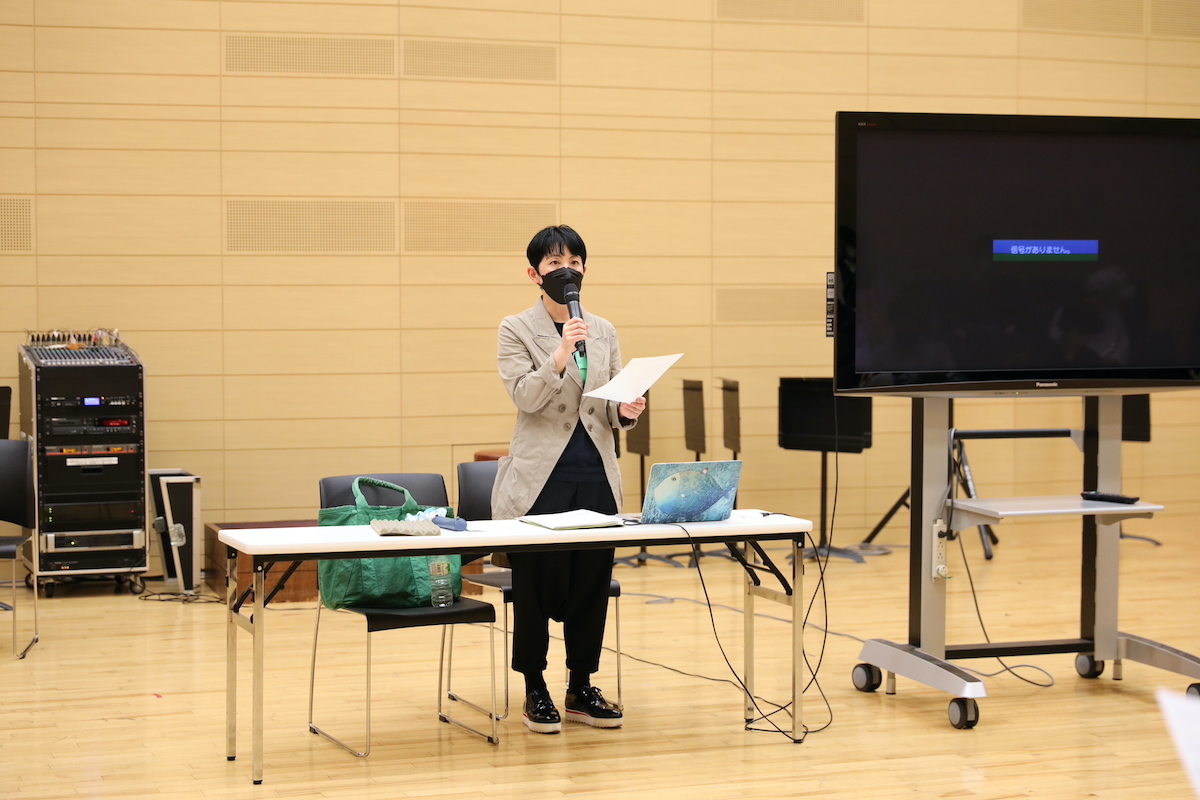 プロデューサーならではの視点から各音楽分野に関して解説